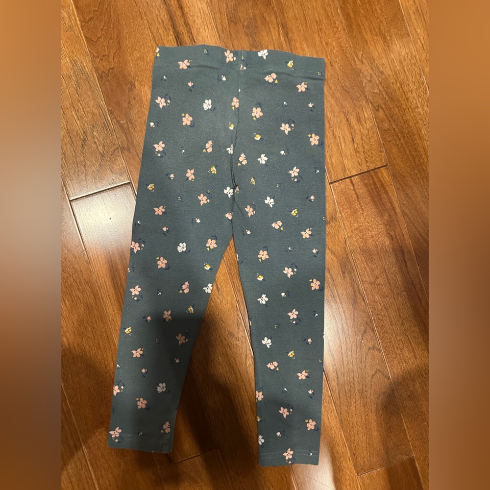 🌸 5T Girls Floral Print Leggings 🌸 - Picture 2 of 3